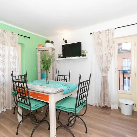 Borgo Dora Artistic Studio Turín