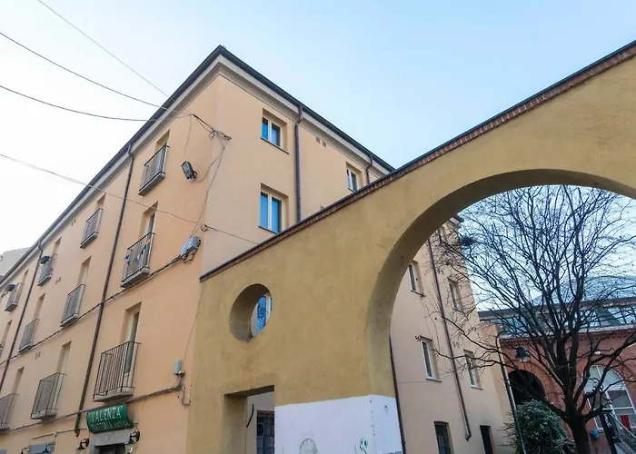 Borgo Dora Artistic Studio * Turin