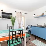 Lägenhet Borgo Dora Artistic Studio