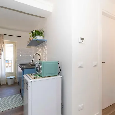 Borgo Dora Artistic Studio Turin