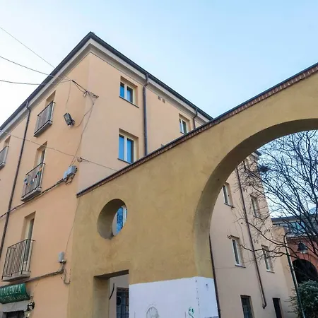 Borgo Dora Artistic Studio * Torino