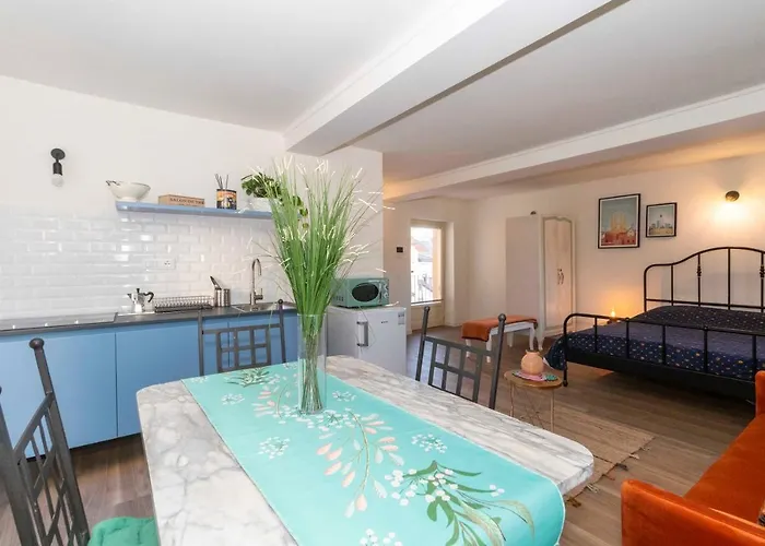 Lejlighed Borgo Dora Artistic Studio